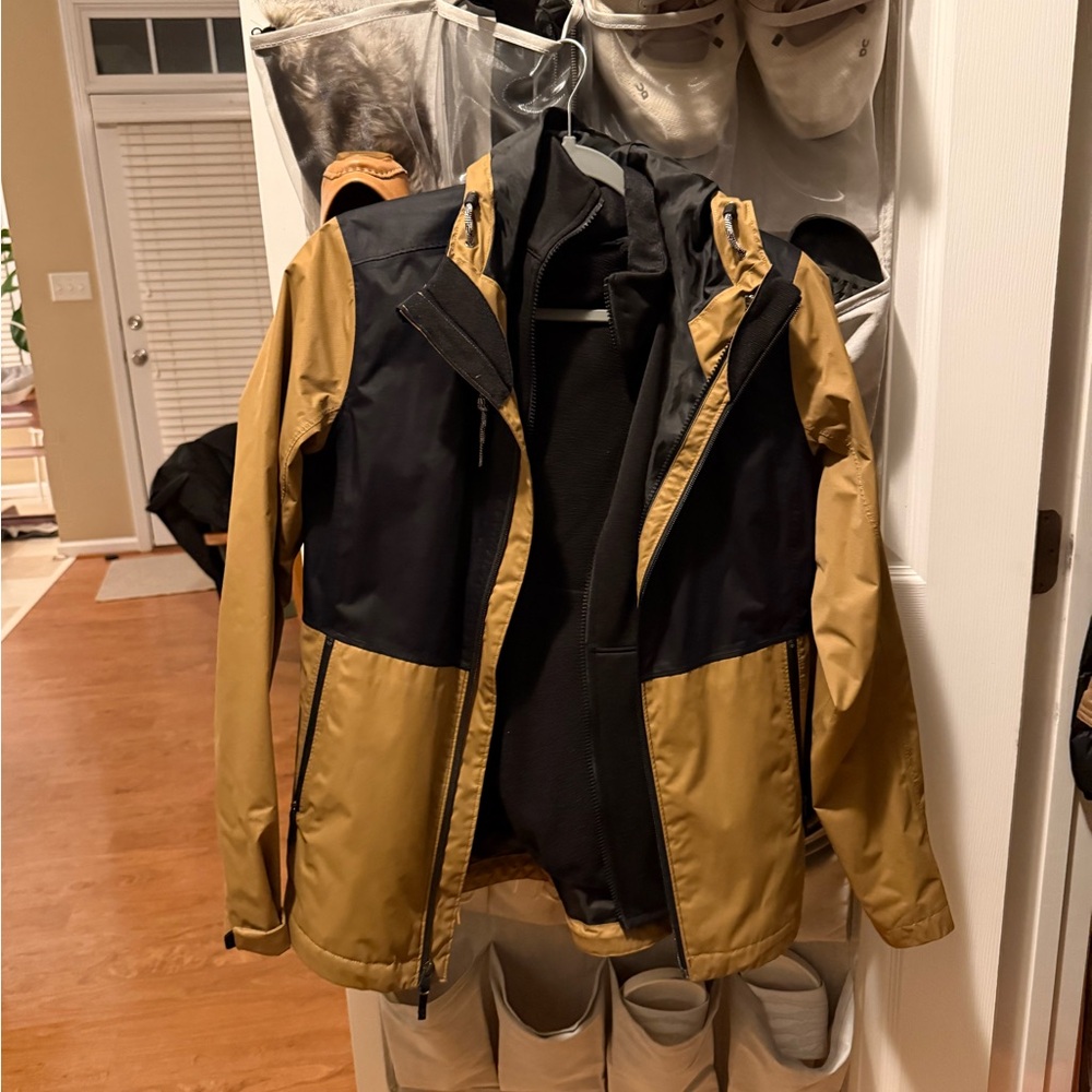 Womens Black and Tan NorthFace Jacket